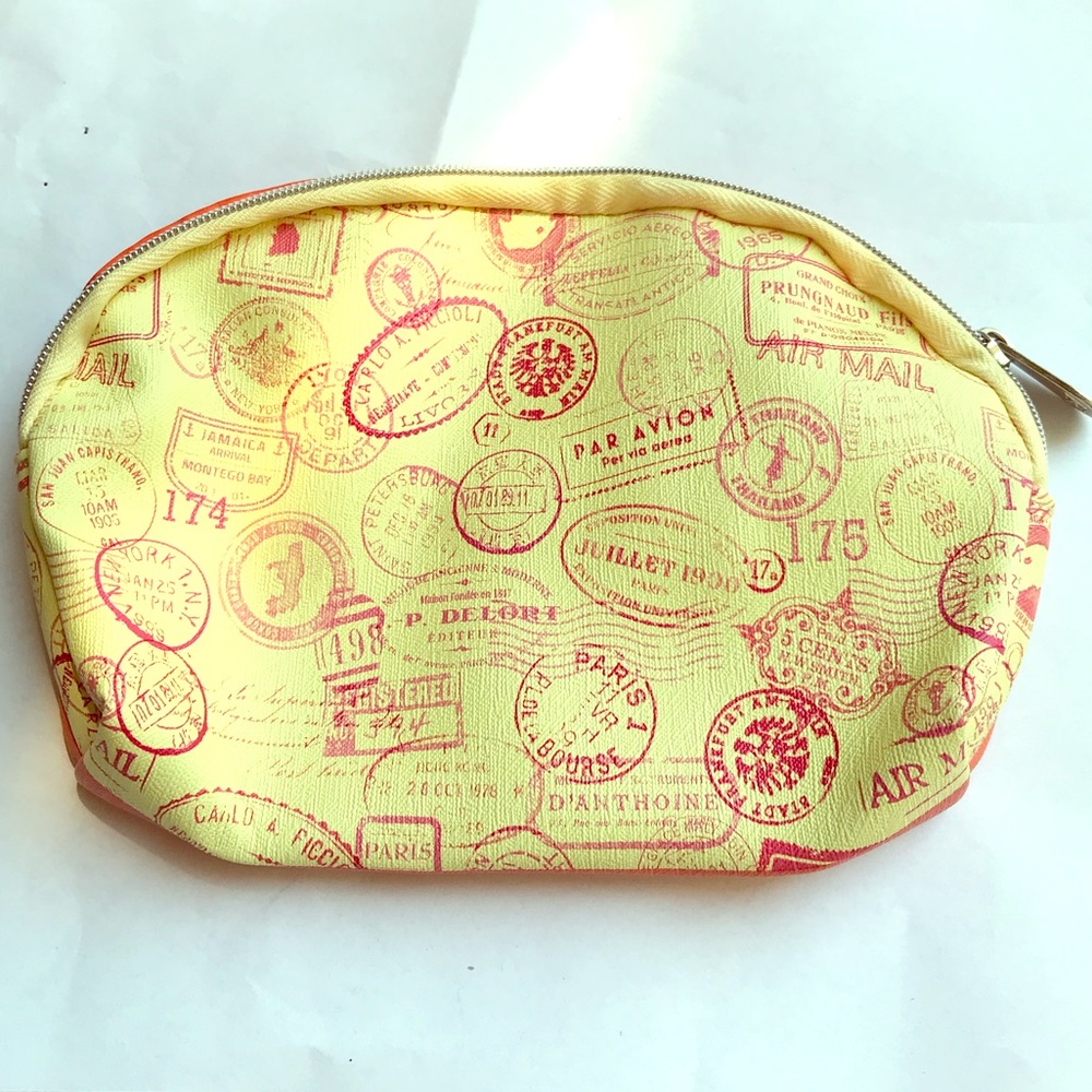 👛travel themed makeup bag